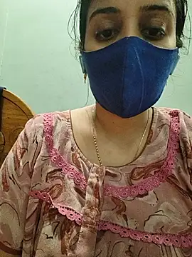 tamil_shalini (F milf) - Lips