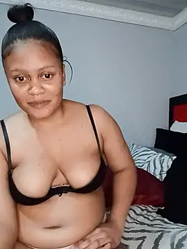 ShantelBootyBoobs
