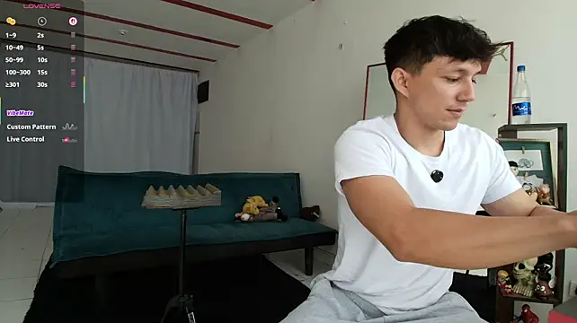 jacques_cardiet (M young) - cum show