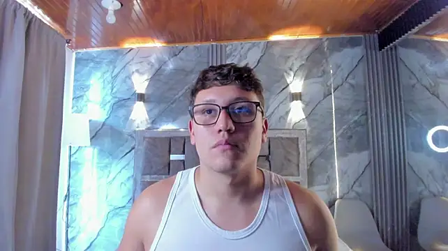 Manson_and_Zoe live cam on StripChat