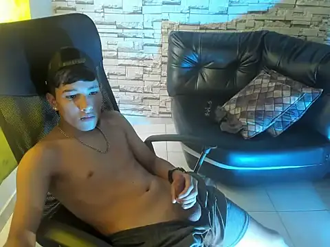 santi_diazz (M twink) - show cum
