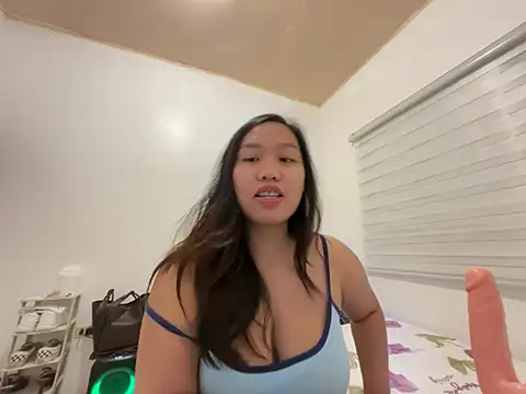 tricia_ live cam on StripChat