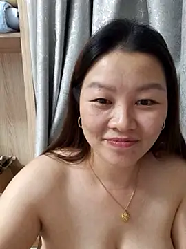 Jennie_dogy live cam on StripChat