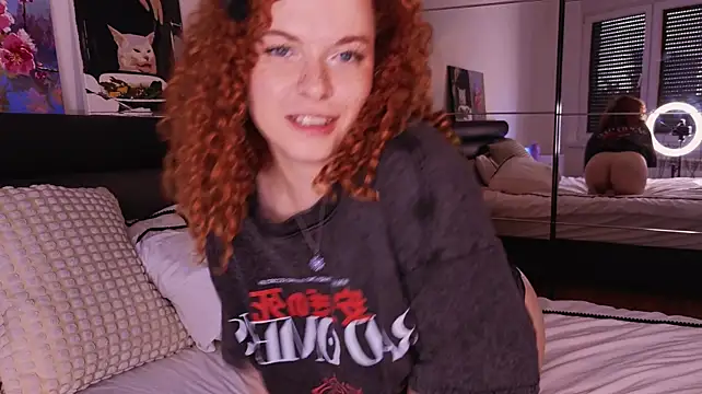 YammyPie live cam on StripChat