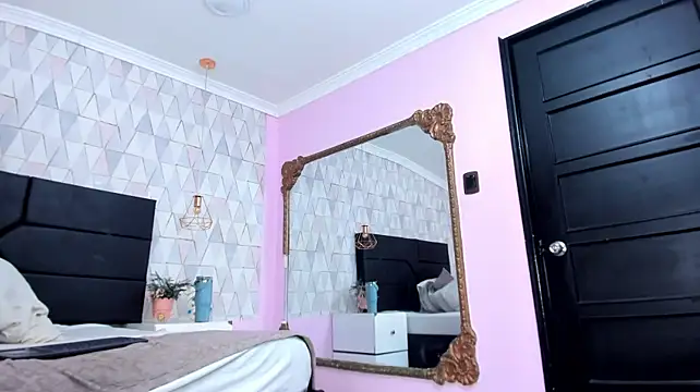 MarckThompsonn live cam on StripChat