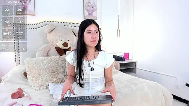 Juliee_ross