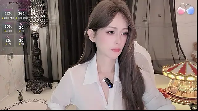 Aui- live sex cam