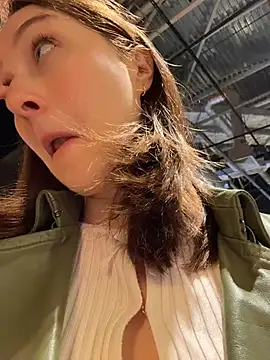 Dina_Tease