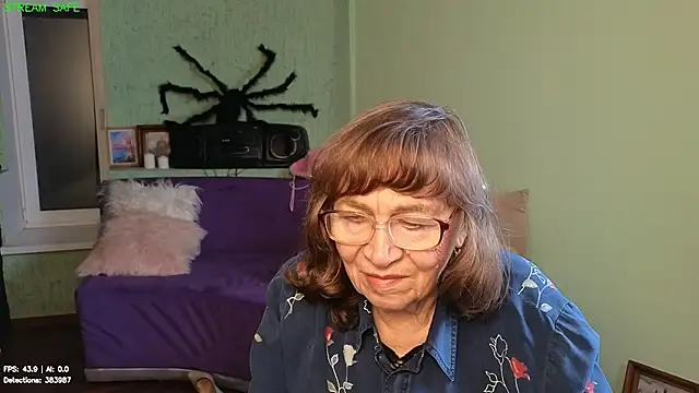 Betty_Brick