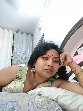 Cute-Janvi20 live cam on StripChat