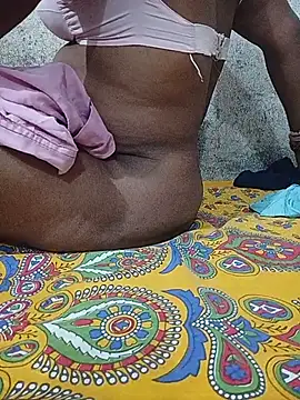 hottsexyy live cam on StripChat