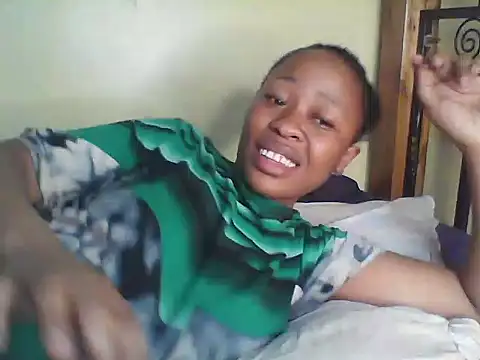 bubble_candi live cam on StripChat