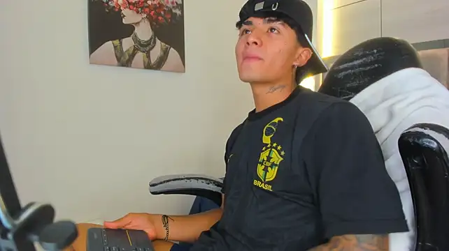 ruslan_marcel (M twink) - Pre Cum