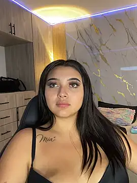 bunnyglow69 live cam on StripChat
