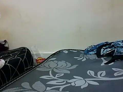 Sexyebony600 live cam on StripChat