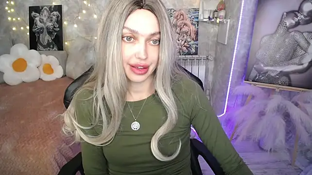 NickyAdamidi live cam on StripChat