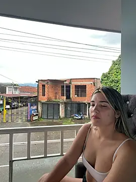 sarita-candy (G young) - Boy sucks my tits here on the balcony
