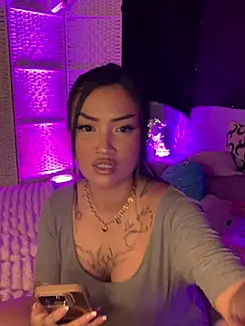 AsianLadyWan