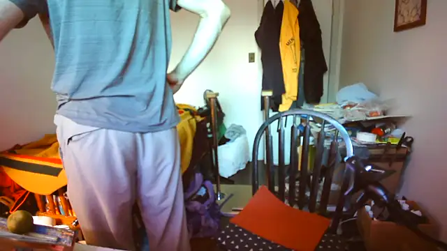JohnnyMoves