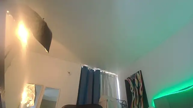 lizzy_squirt