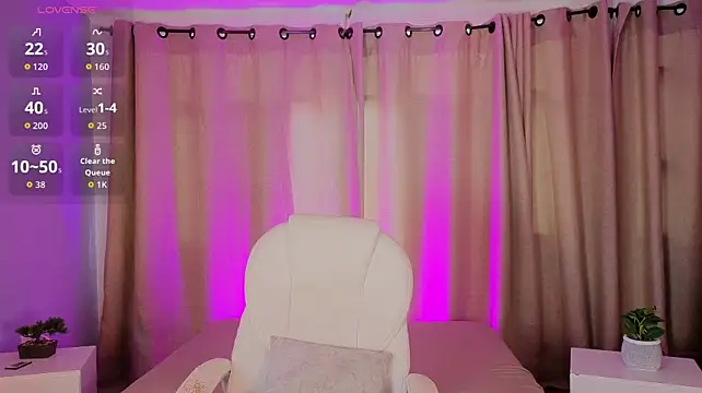 AnnaSwift_