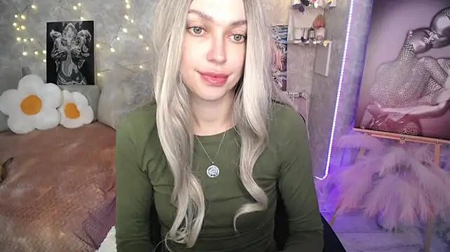 NickyAdamidi live cam on StripChat