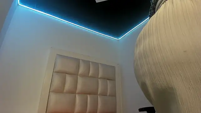 peyton__wat live cam on StripChat