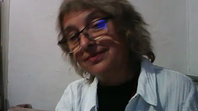 ElizabethGorden live cam on StripChat