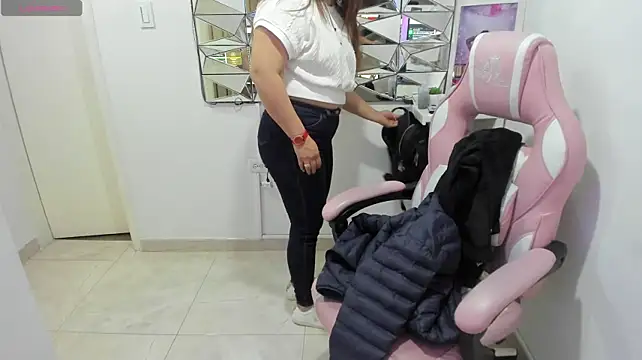 camixxx_m live cam on StripChat