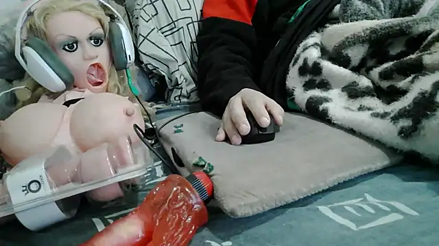 messi_syssy live cam on StripChat