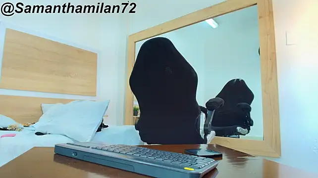 SamanthaMilann live cam