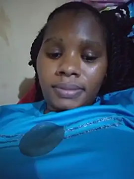 Teshana700 live cam on StripChat