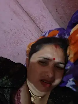Your-shreya143 live cam on StripChat