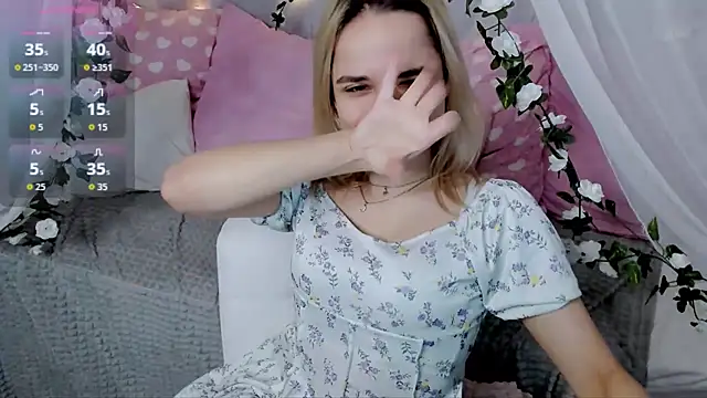 Gina_Dawson live cam on StripChat