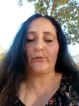 Bella_862 live cam on StripChat