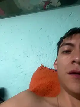erikro1805 (M twink) - Cum