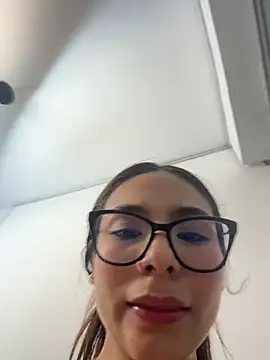 amira_cute2