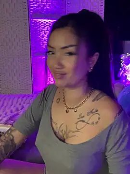 AsianLadyWan