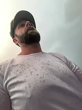 mrmoi1234 (Ask my age) - Get my clothes wet and transparent 💦