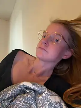 jannis1992 live cam on StripChat
