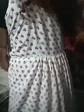 Sneha_gril live cam on StripChat