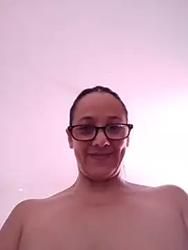 nicolle_milf1978