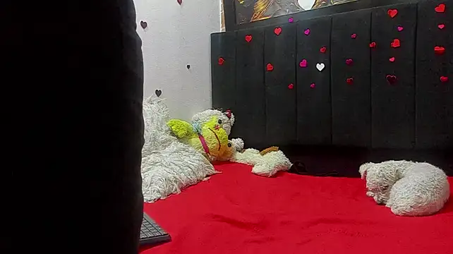 Evaaross_2345 live cam on StripChat