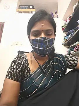 Tamil_Yalini12 live cam on StripChat