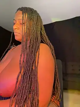 GirthGoddessCoco