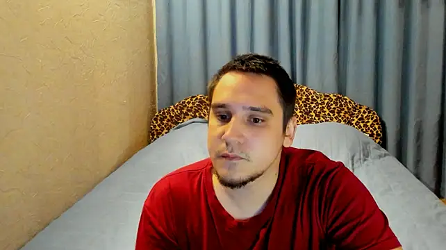 Bear_Beer130 live cam on StripChat