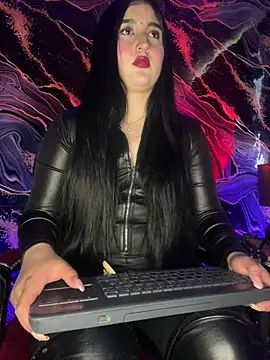 Madamedaphne_