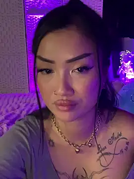 AsianLadyWan