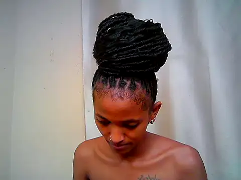 Qute_nimple