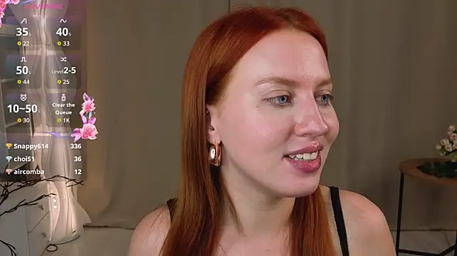 DinaKoenig live cam on StripChat